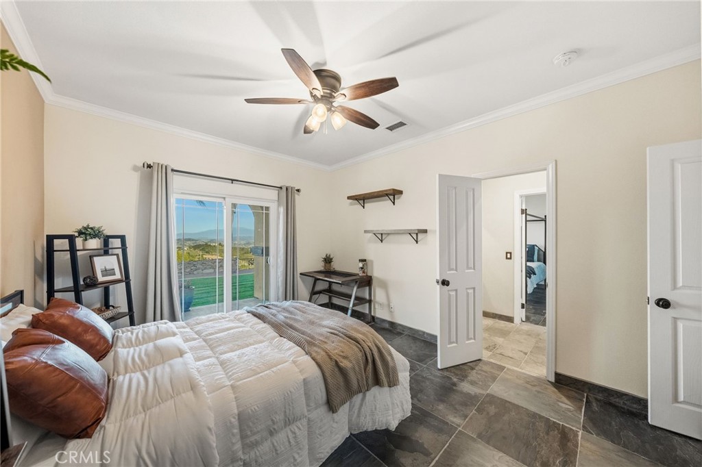 40055 Valle Vista