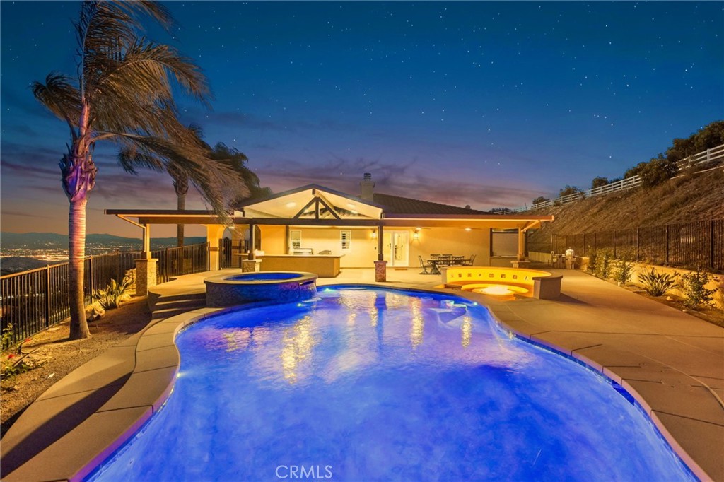 40055 Valle Vista