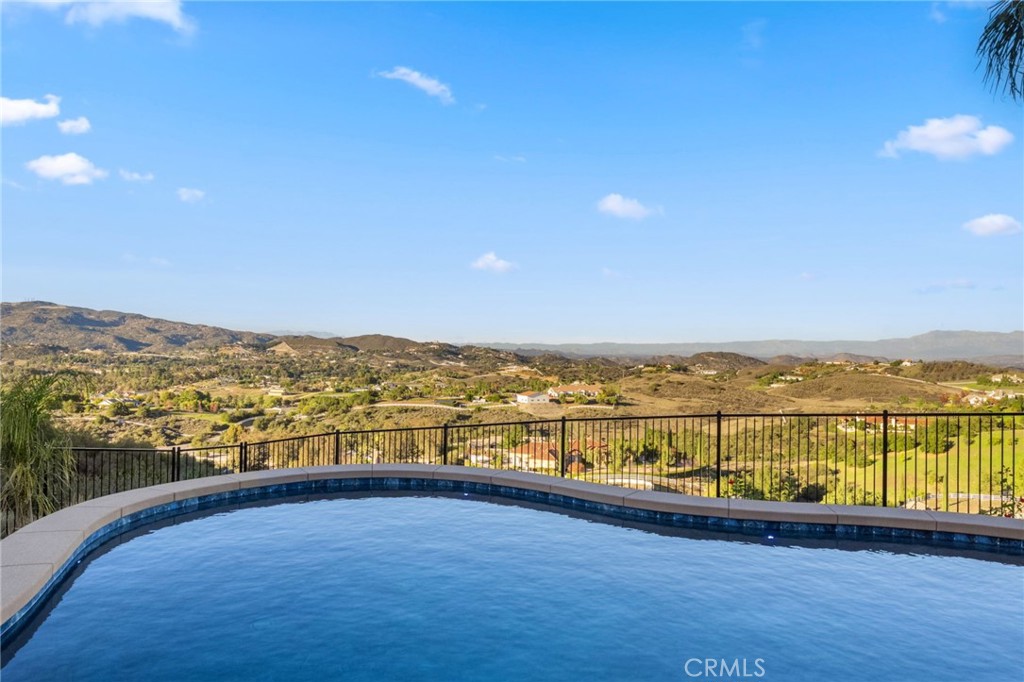 40055 Valle Vista