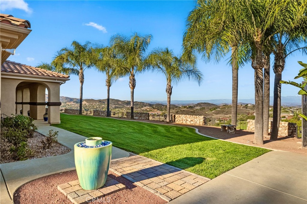40055 Valle Vista