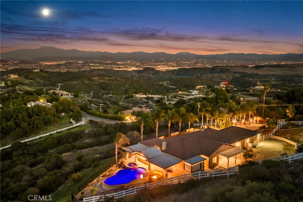 40055 Valle Vista