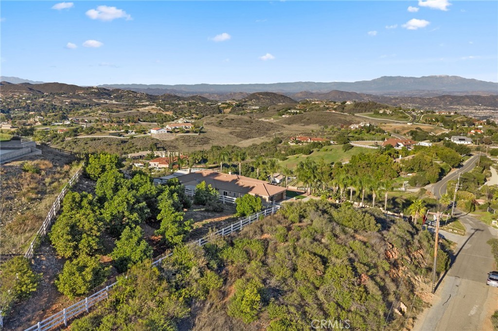 40055 Valle Vista