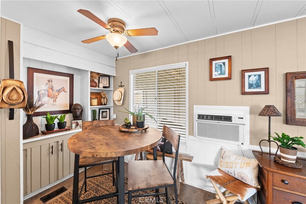 31130 S General Kearny Road 89