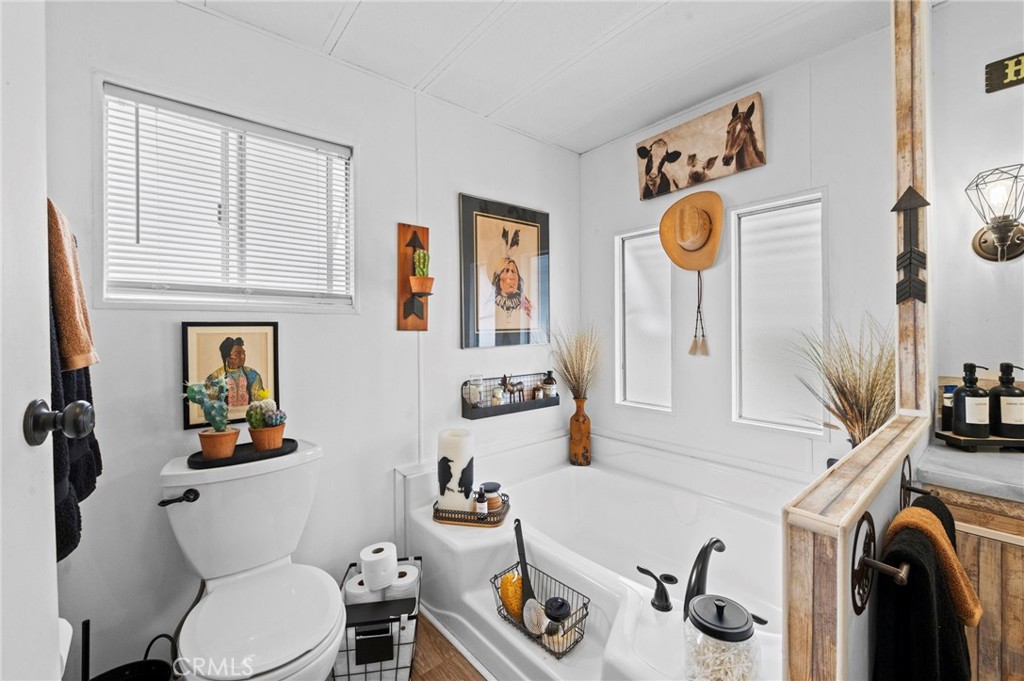 31130 S General Kearny Road 89