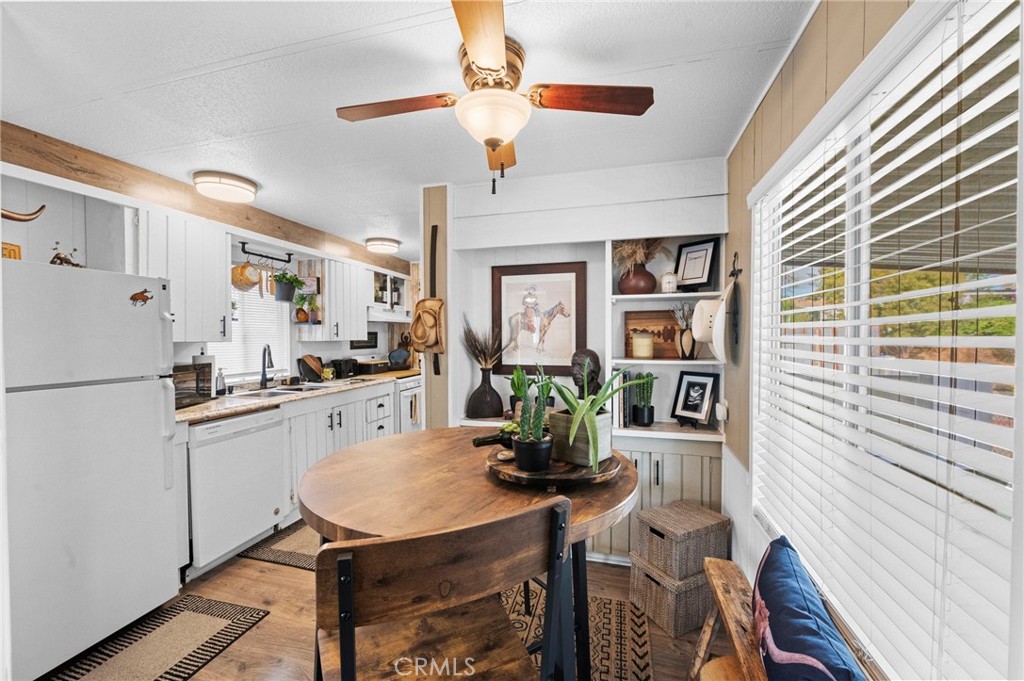 31130 S General Kearny Road 89