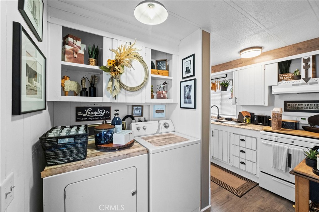 31130 S General Kearny Road 89