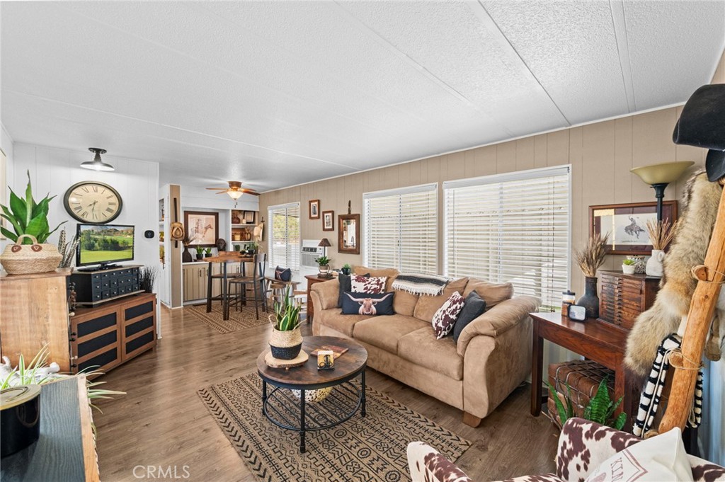 31130 S General Kearny Road 89