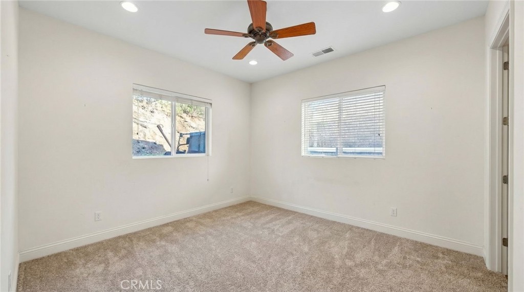 41275 Hacienda Drive