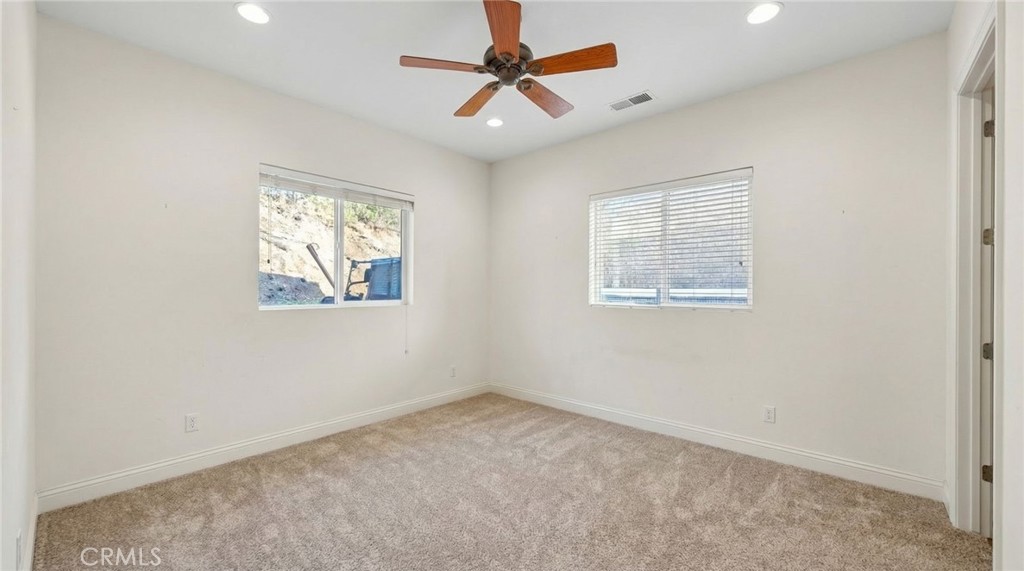 41275 Hacienda Drive