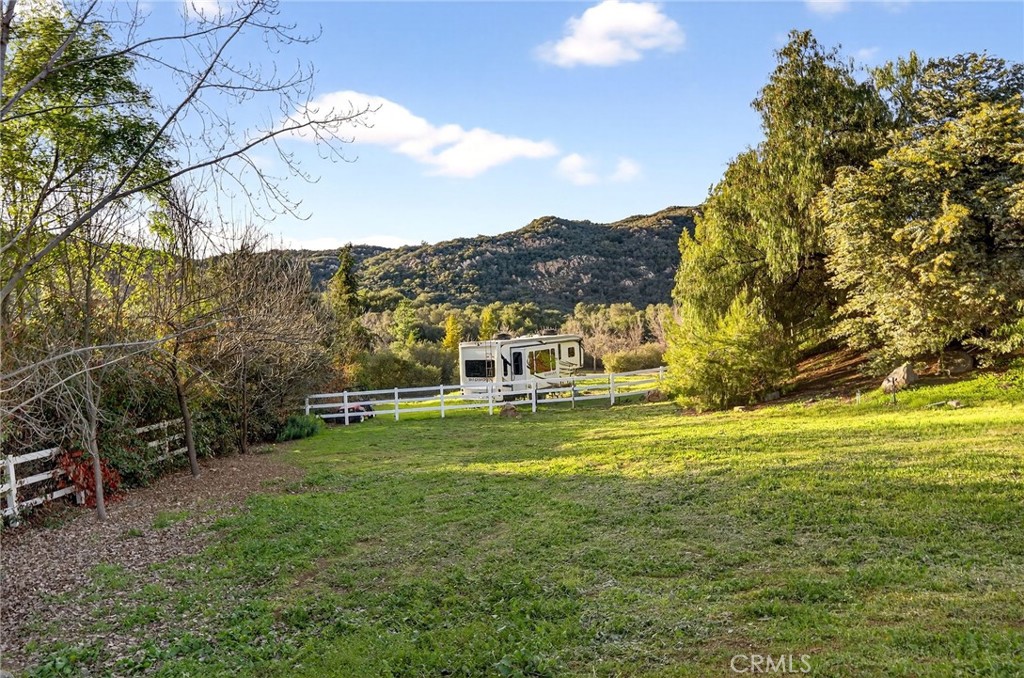 41275 Hacienda Drive
