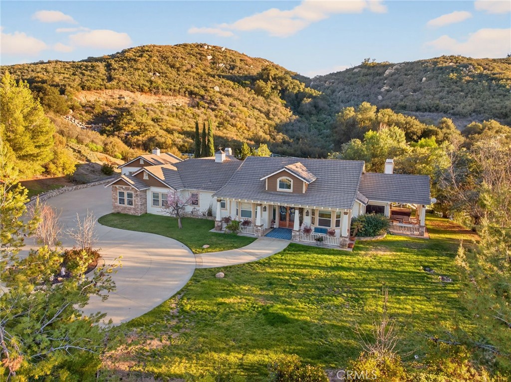 41275 Hacienda Drive