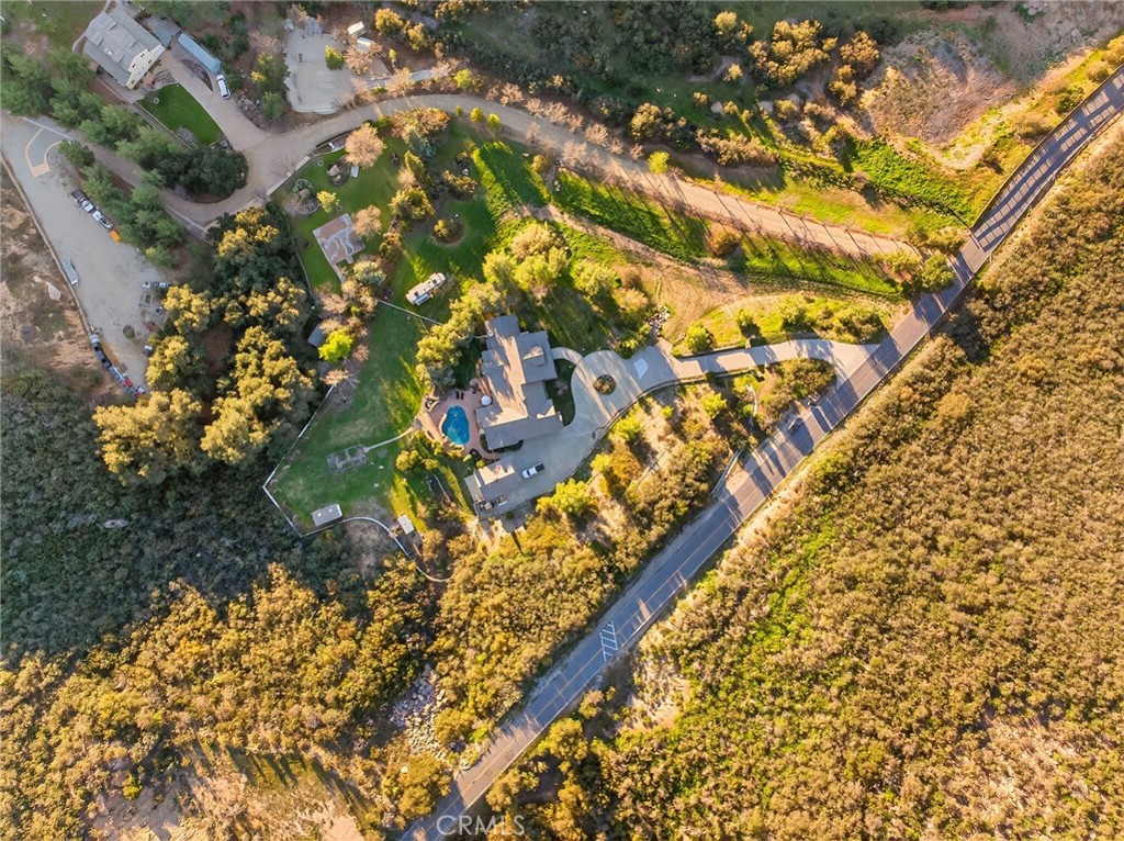 41275 Hacienda Drive