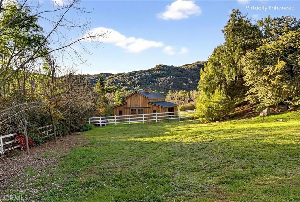 41275 Hacienda Drive