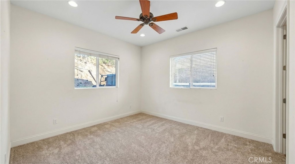 41275 Hacienda Drive