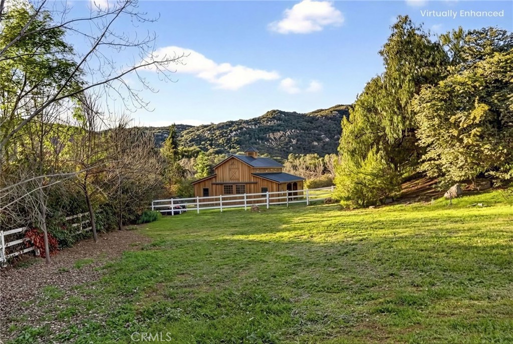 41275 Hacienda Drive