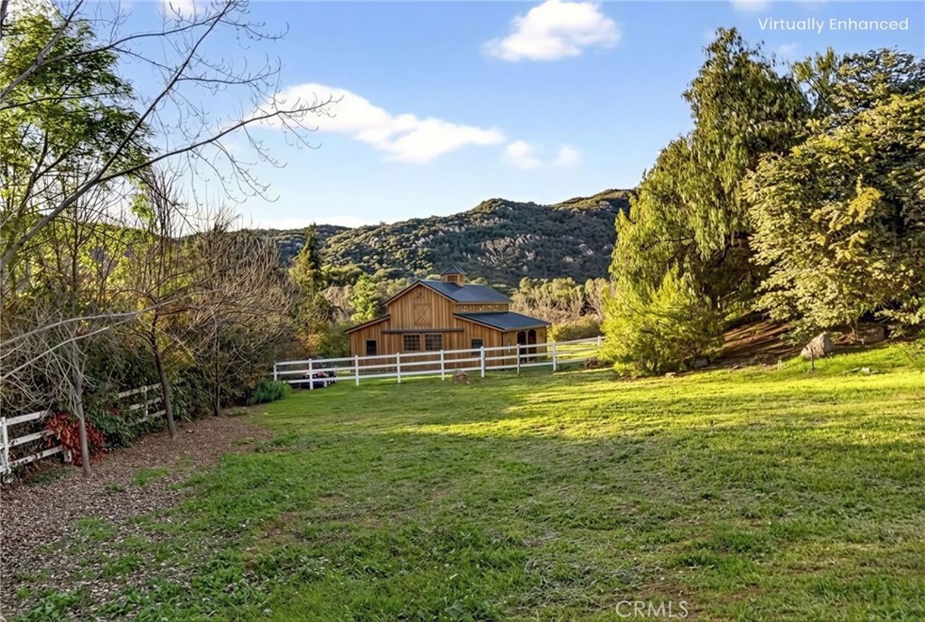 41275 Hacienda Drive