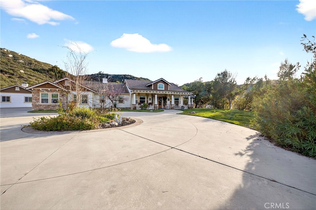 41275 Hacienda Drive