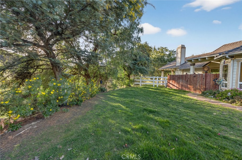 41275 Hacienda Drive