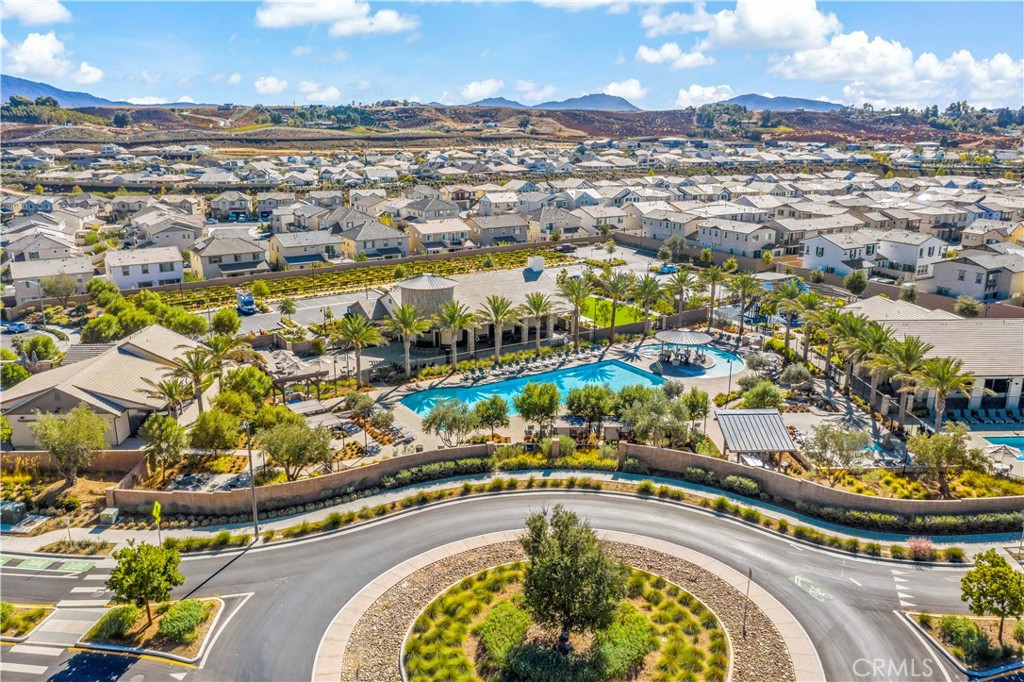 39522 Caladium Drive