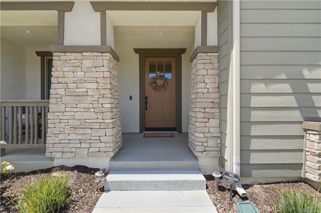 39522 Caladium Drive