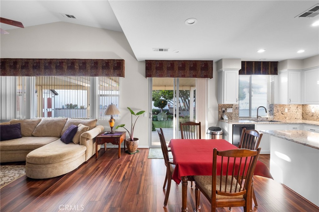 42115 Sagewood