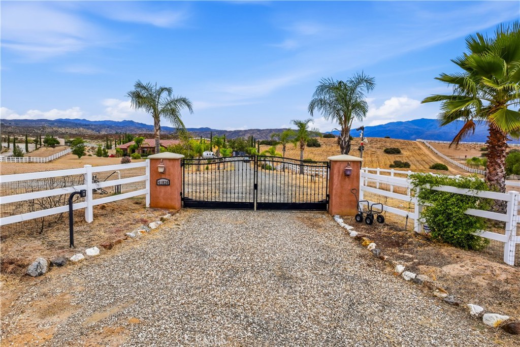41820 Jojoba Hills Circle