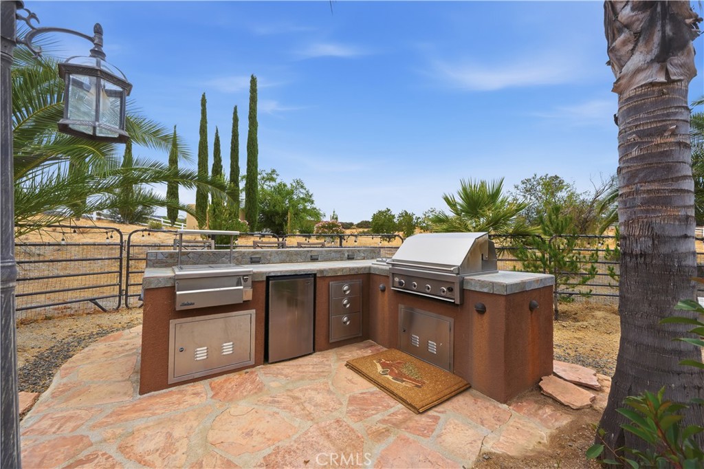 41820 Jojoba Hills Circle