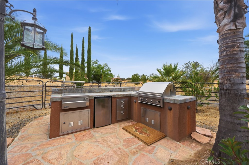 41820 Jojoba Hills Circle