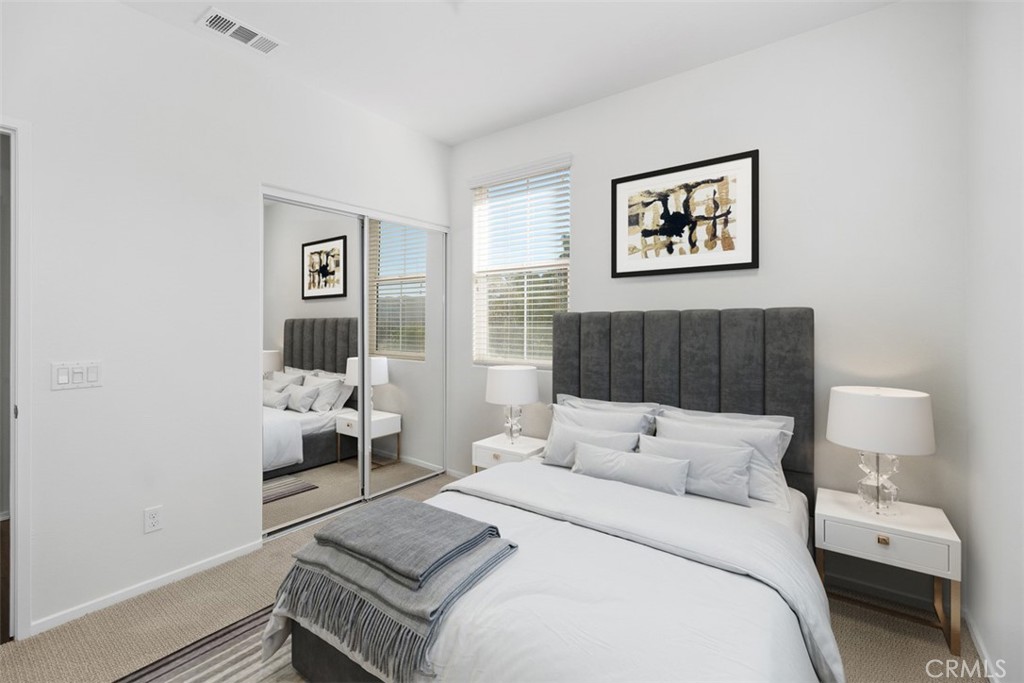 43114 Avenida Abril