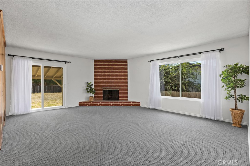 127 Brandenburg Lane