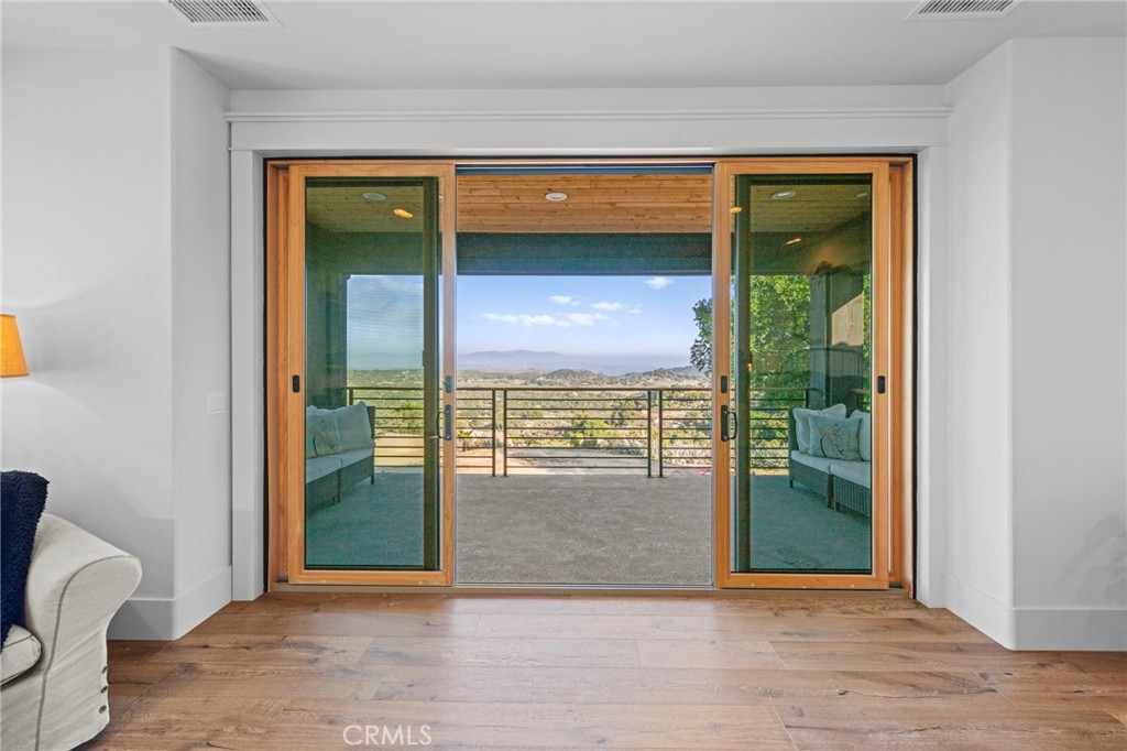 41950 Hacienda Dr