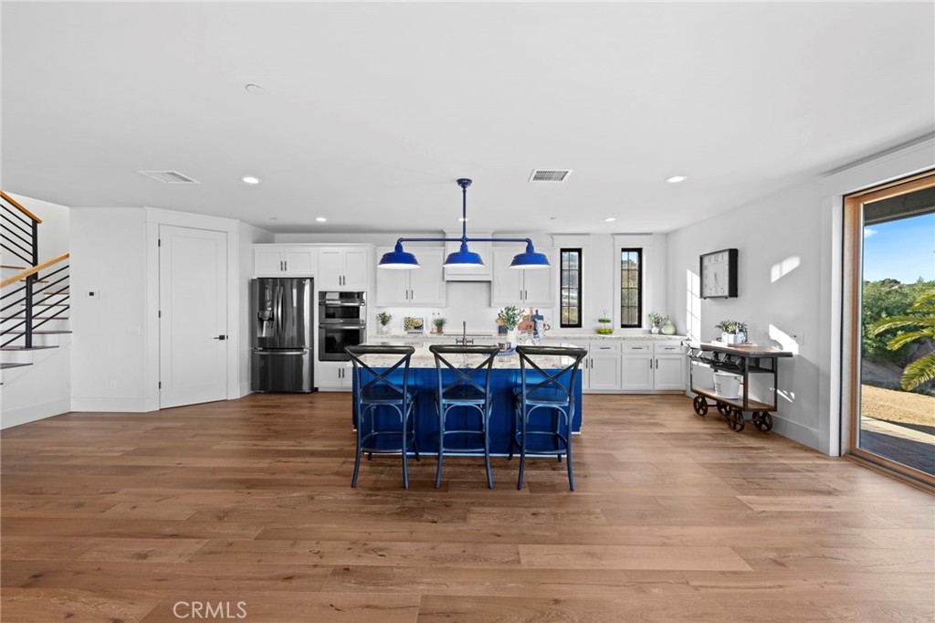 41950 Hacienda Dr