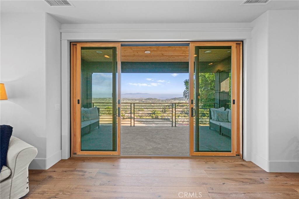 41950 Hacienda Dr
