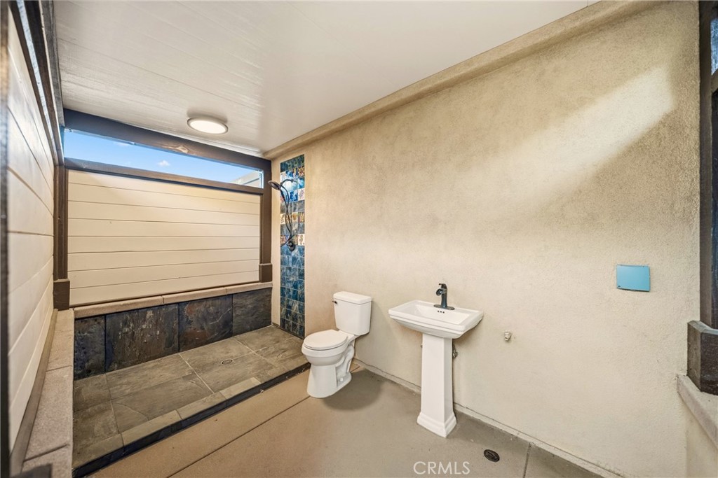 40055 Valle Vista