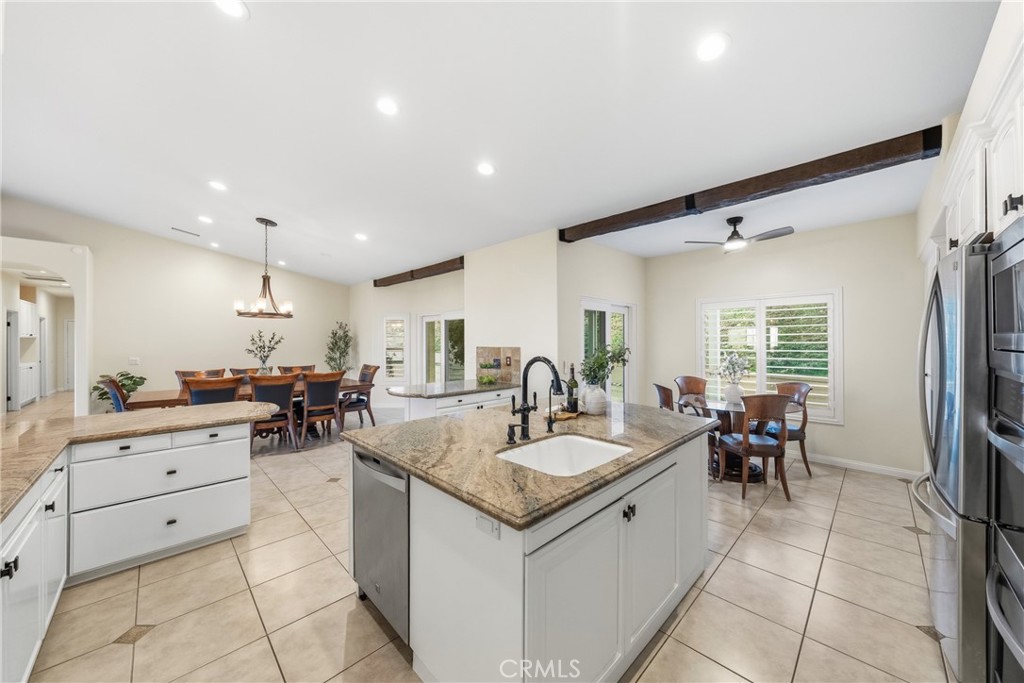 40055 Valle Vista