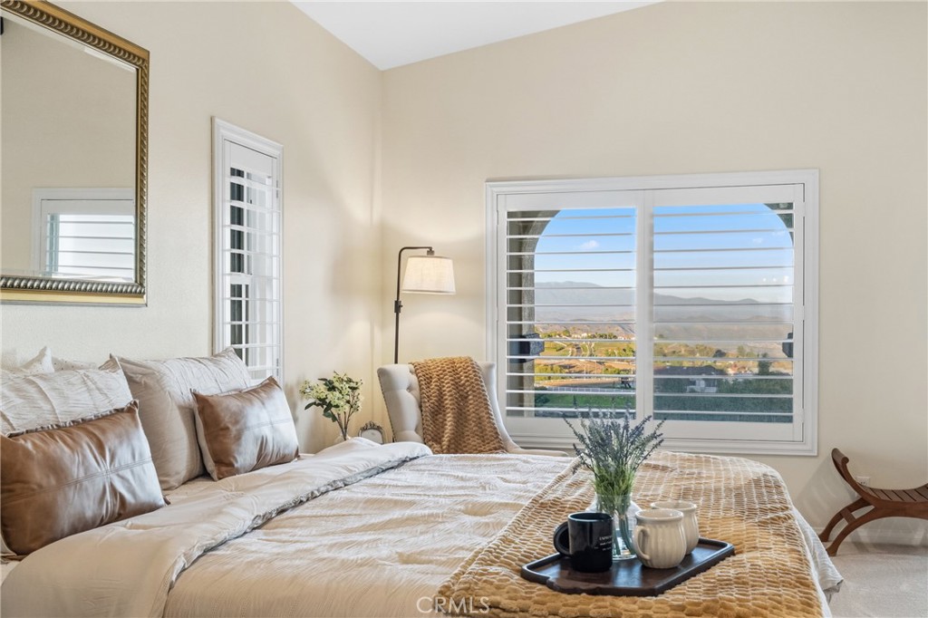 40055 Valle Vista