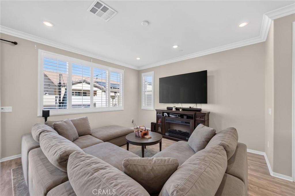 29125 Gardenia