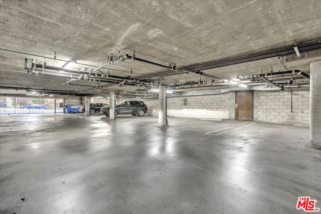 2909 Arizona Avenue 14