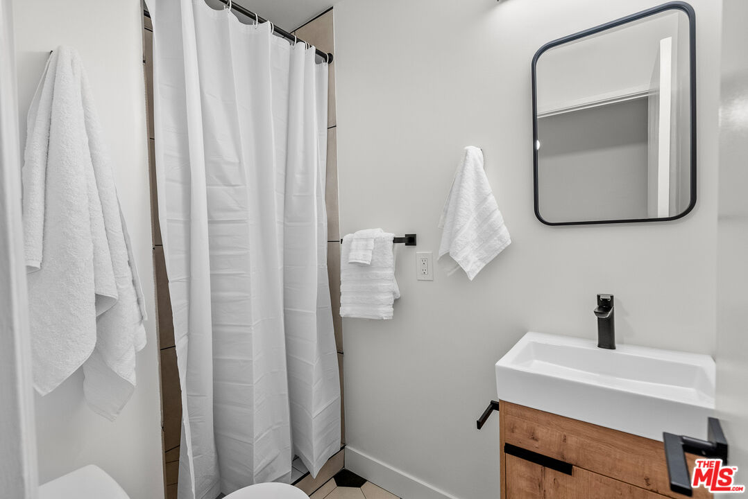 181 Culver Blvd Unit: A