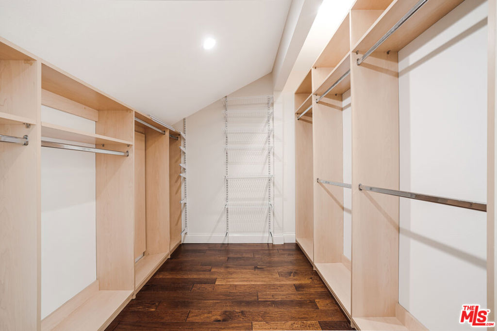 3804 Vista Linda Drive