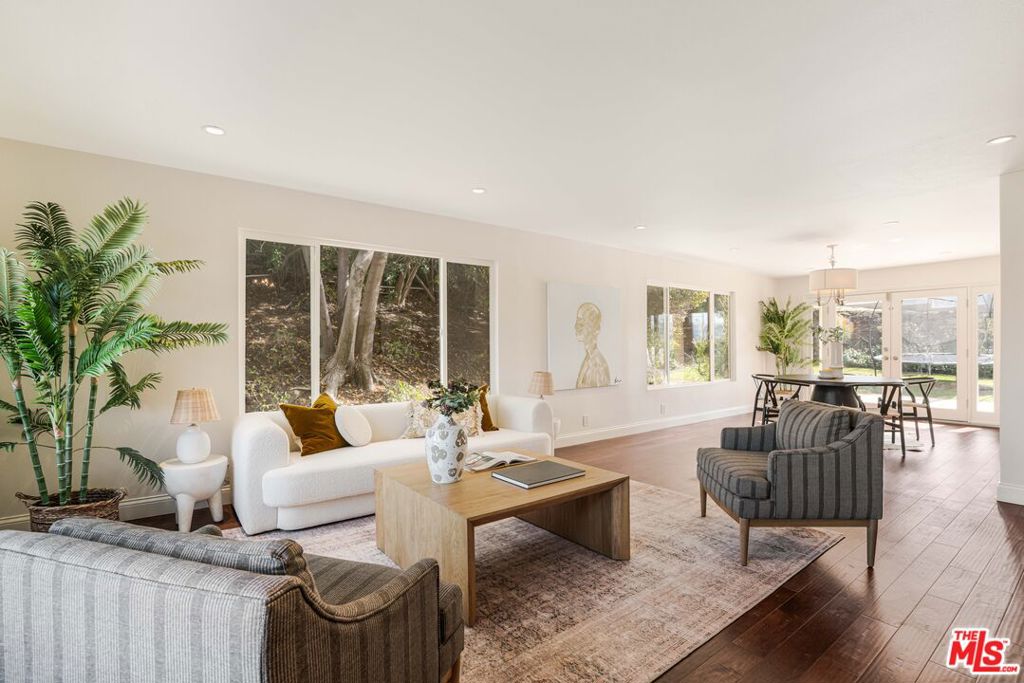 3804 Vista Linda Drive