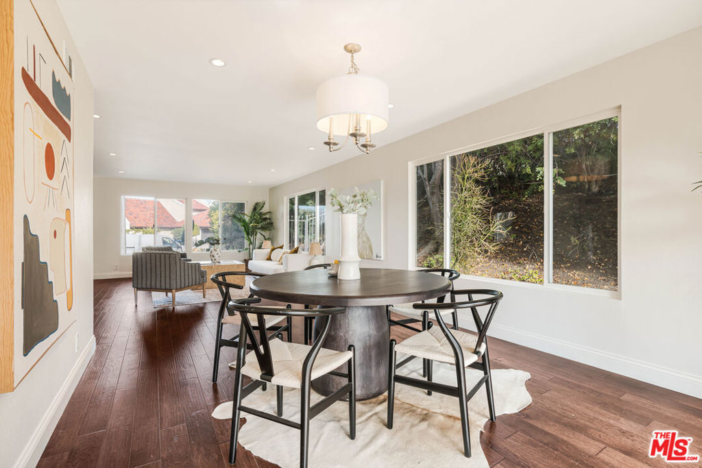 3804 Vista Linda Drive