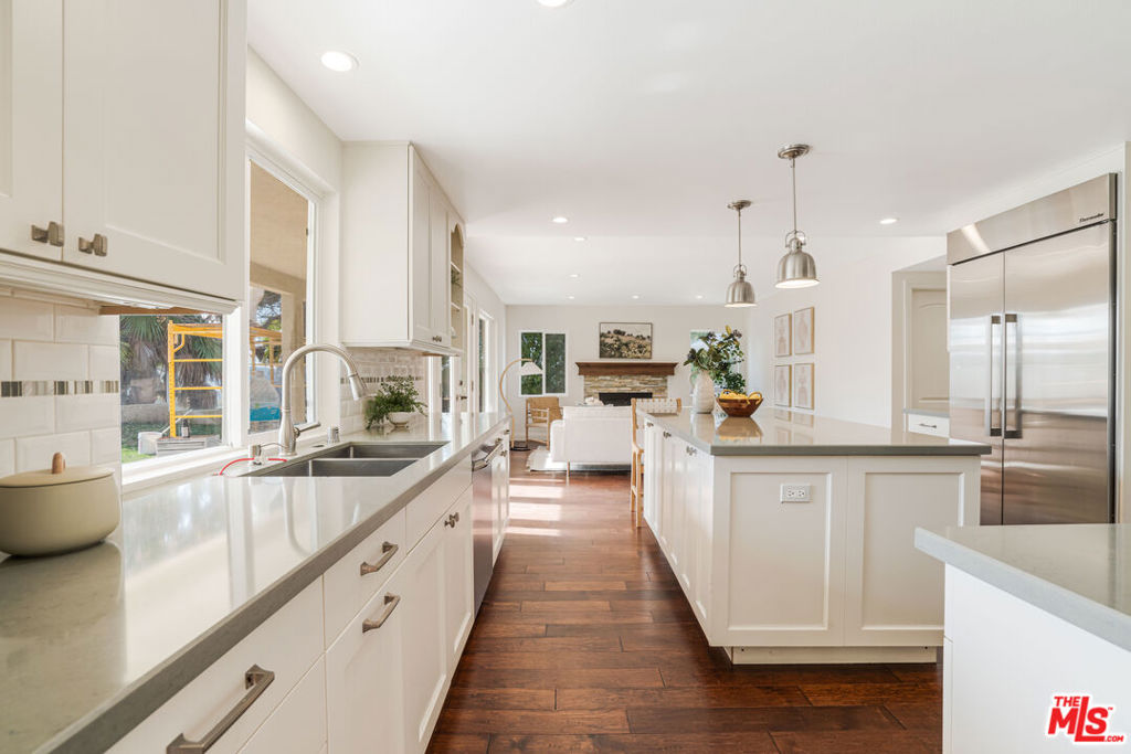 3804 Vista Linda Drive