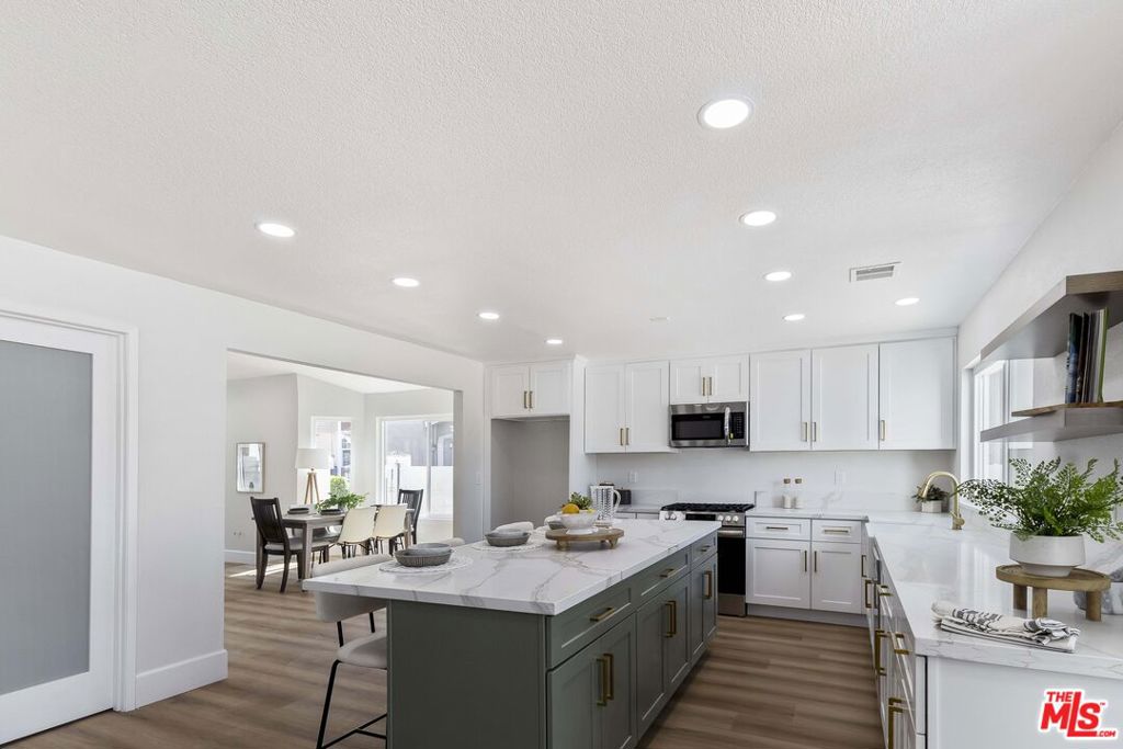 18510 Catamaran Lane