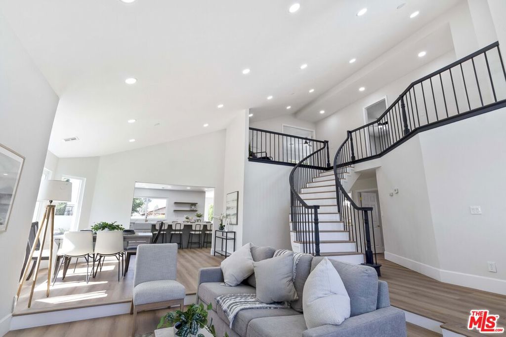 18510 Catamaran Lane