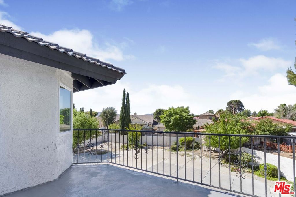 18510 Catamaran Lane