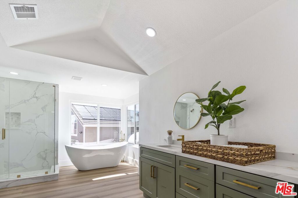 18510 Catamaran Lane