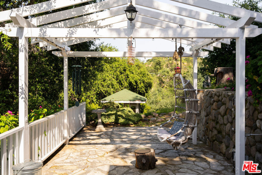 7290 Saint Estaban Street