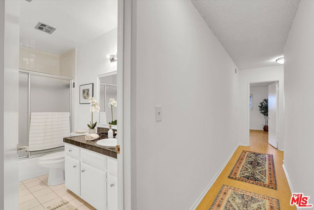 1301 17th Street 103