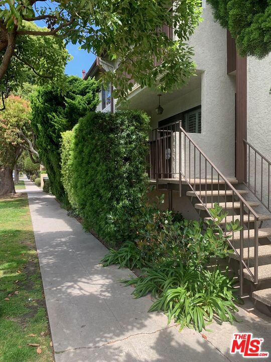 1301 17th Street 103